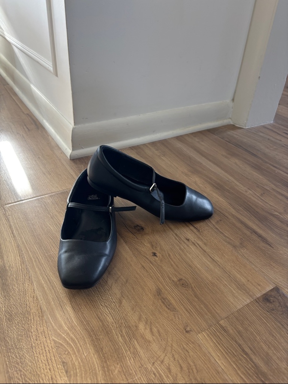 Wild Fable Black Mary Jane Flats with Strap